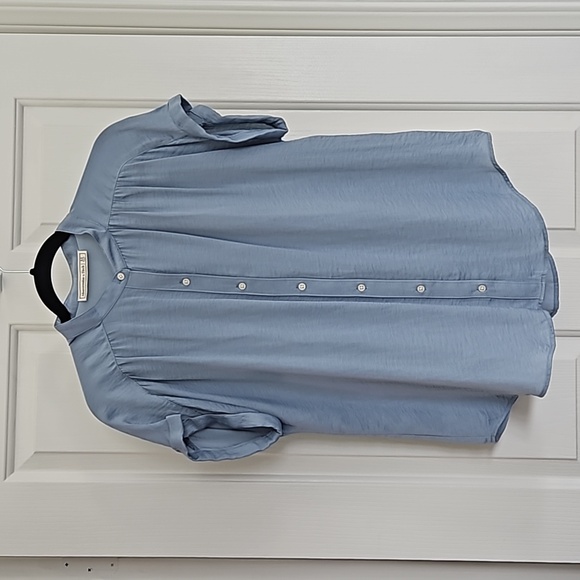 Blouse - Picture 1 of 5